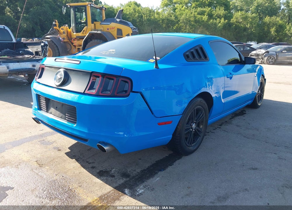 2014 FORD MUSTANG VIN: 1ZVBP8AM0E5210769