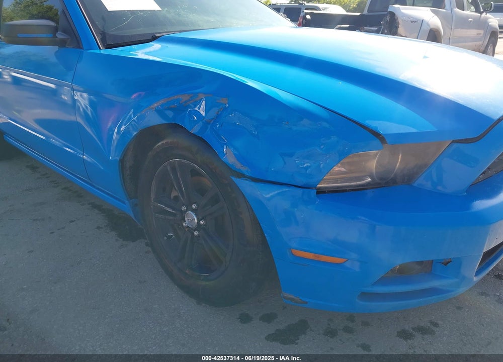2014 FORD MUSTANG VIN: 1ZVBP8AM0E5210769