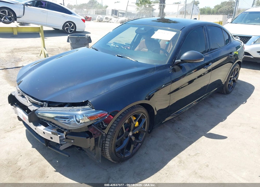 2020 ALFA ROMEO GIULIA VIN: ZARFAMAN1L7638302