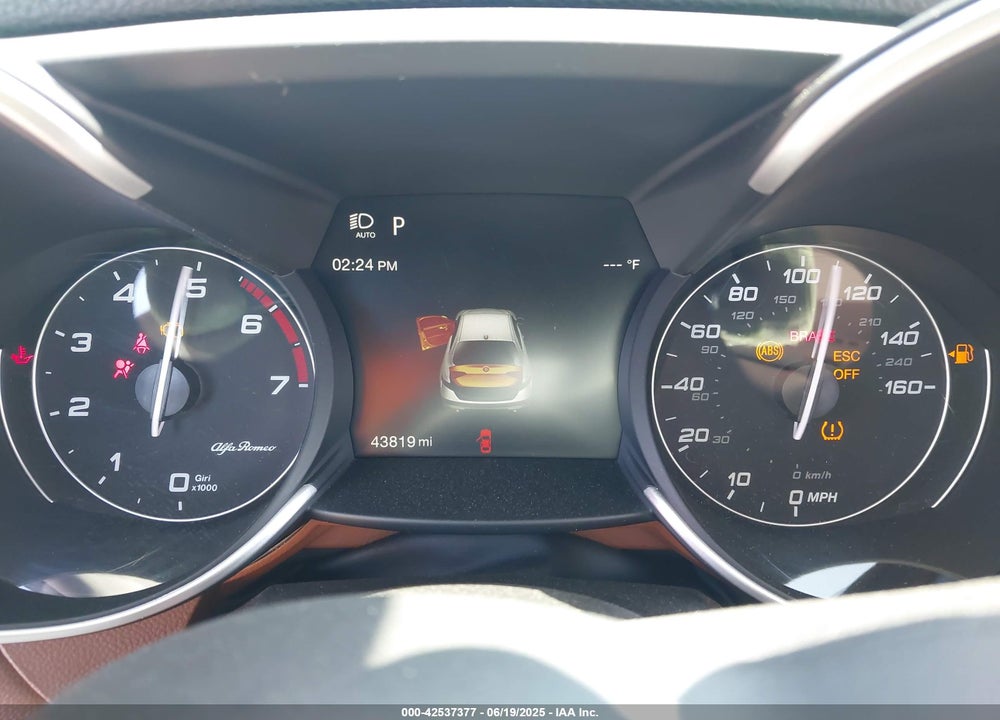 2020 ALFA ROMEO GIULIA VIN: ZARFAMAN1L7638302