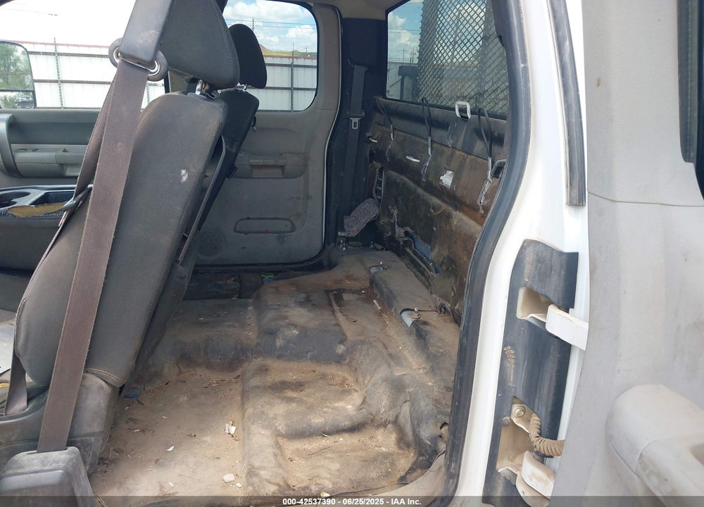 2009 CHEVROLET SILVERADO VIN: 1GCEC19089E111109