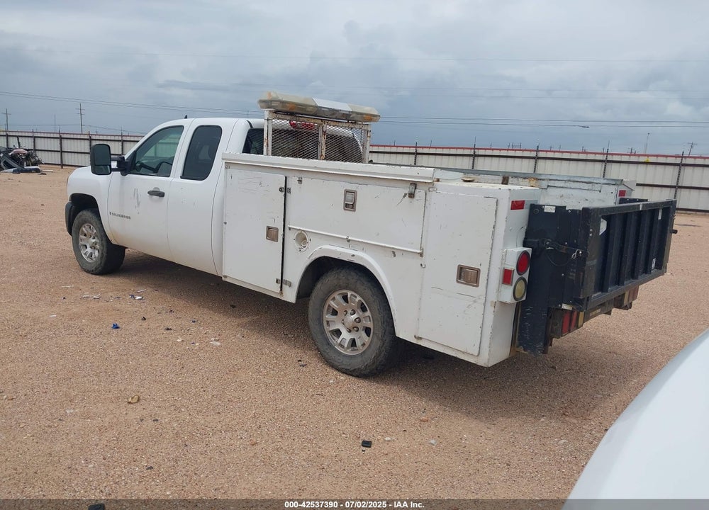 2009 CHEVROLET SILVERADO VIN: 1GCEC19089E111109