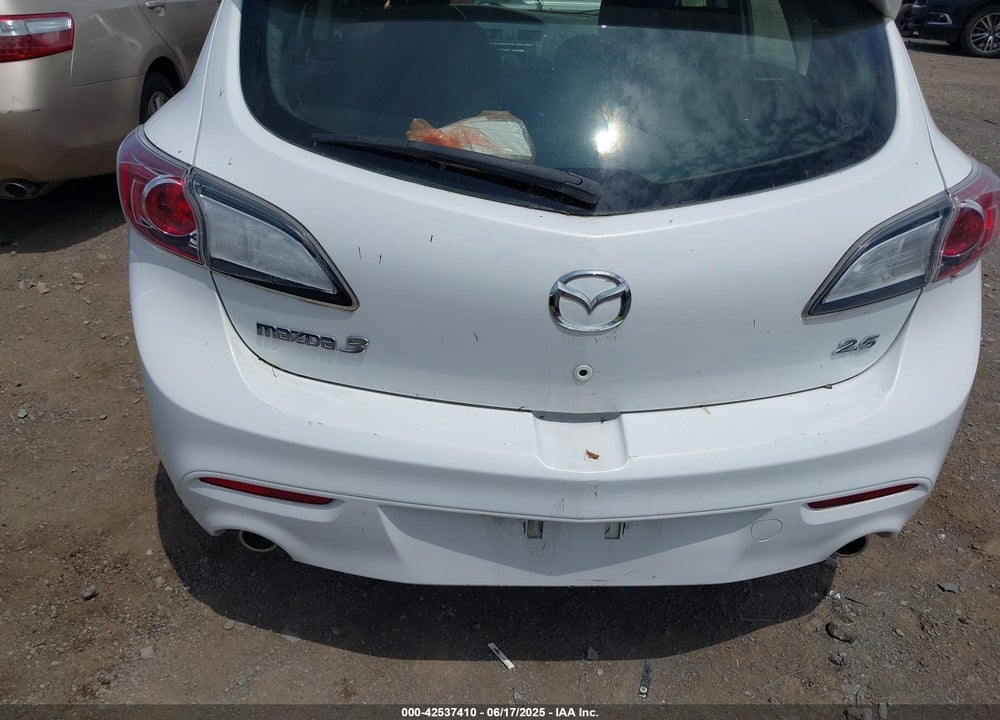 2011 MAZDA MAZDA3 VIN: JM1BL1K65B1395135