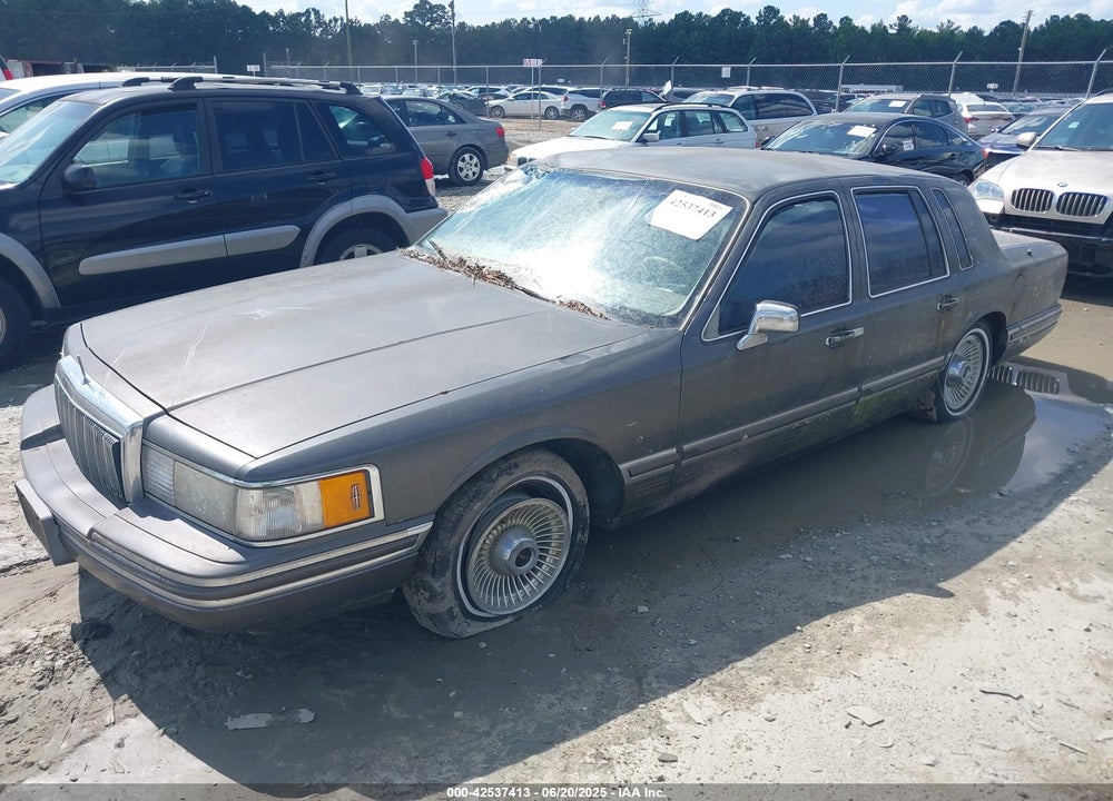 1991 LINCOLN TOWN CAR EXECUTIVE VIN: 1LNCM81W9MY732357