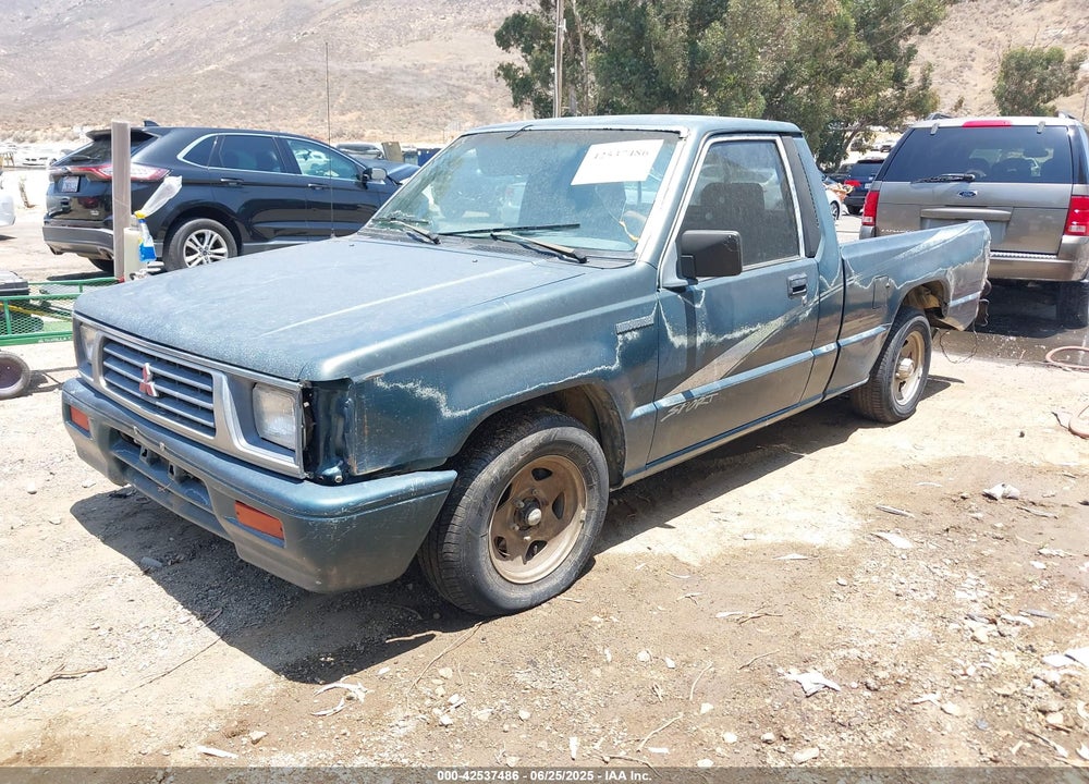 1994 MITSUBISHI MIGHTY MAX VIN: JA7LS21G8RP012896
