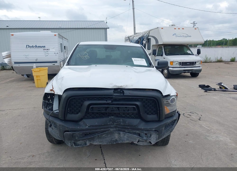 2024 RAM 1500 CLASSIC WARLOCK 4X4 5'7 BOX VIN: 1C6RR7LG1RS157592