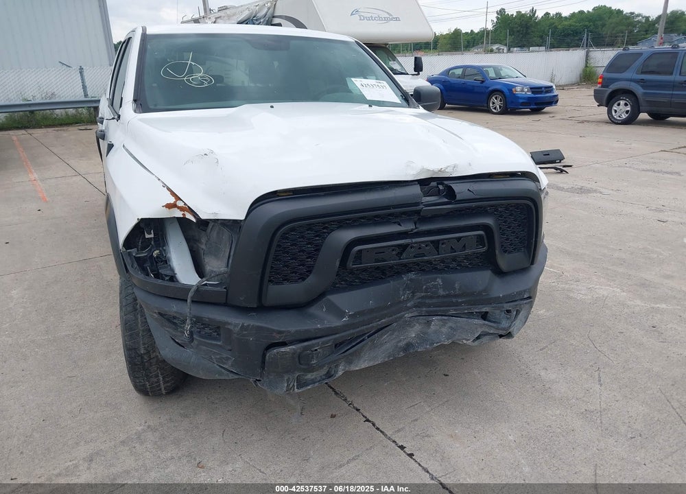 2024 RAM 1500 CLASSIC WARLOCK 4X4 5'7 BOX VIN: 1C6RR7LG1RS157592