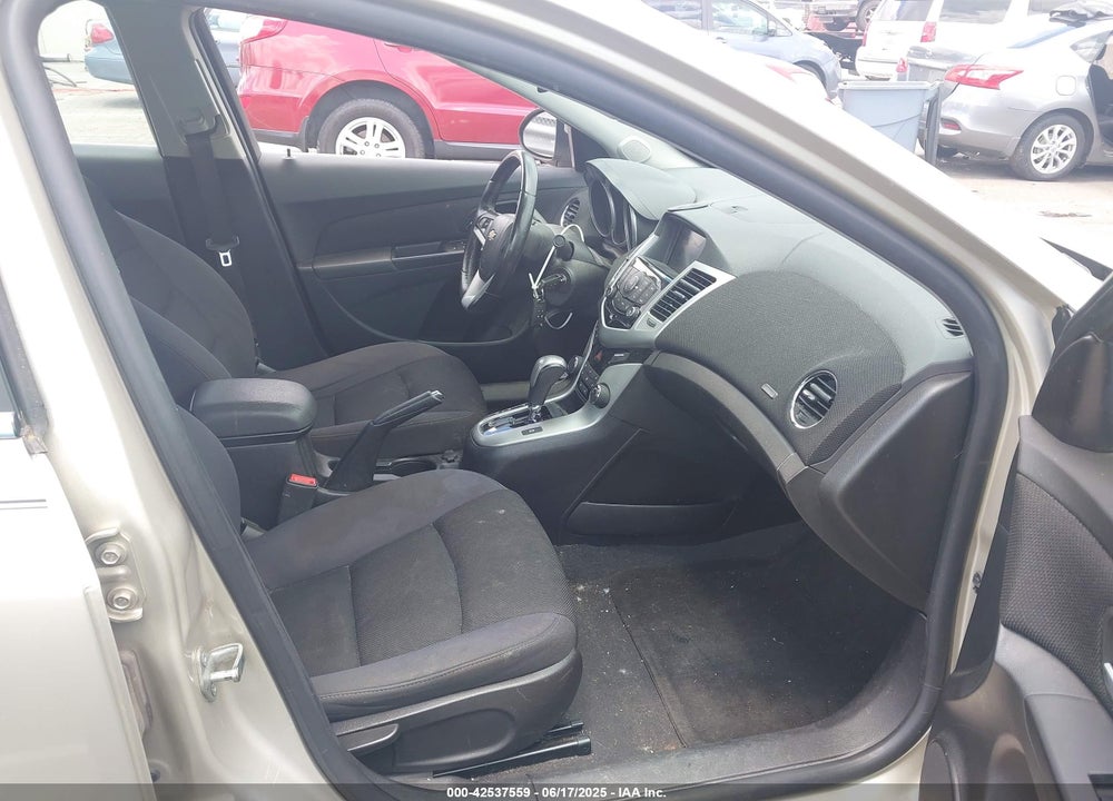 2014 CHEVROLET CRUZE 1LT AUTO VIN: 1G1PC5SB7E7455825