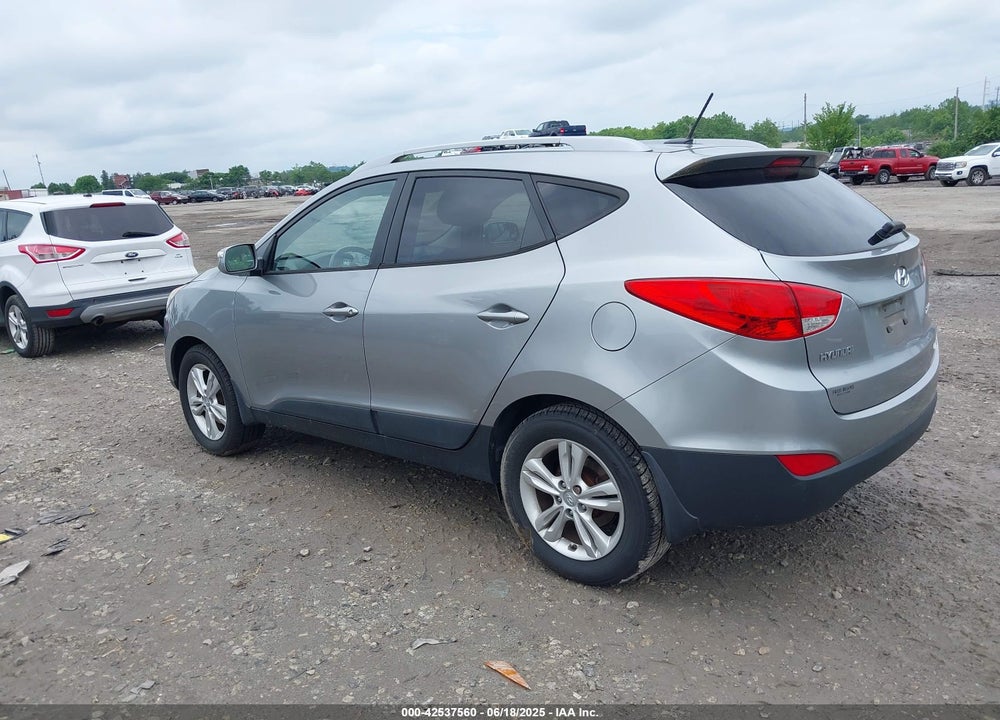 2012 HYUNDAI TUCSON VIN: KM8JUCAC2CU500429