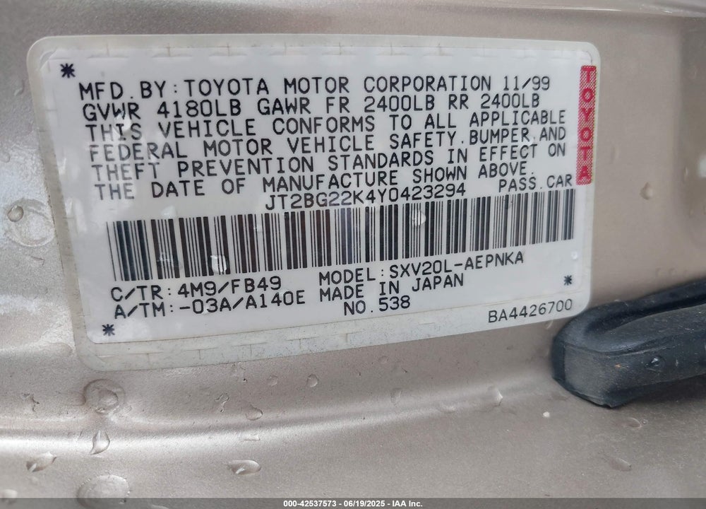 2000 TOYOTA CAMRY LE VIN: JT2BG22K4Y0423294