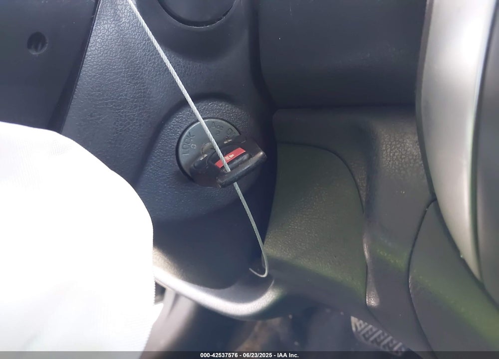 2014 NISSAN VERSA NOTE VIN: 3N1CE2CP7EL408138