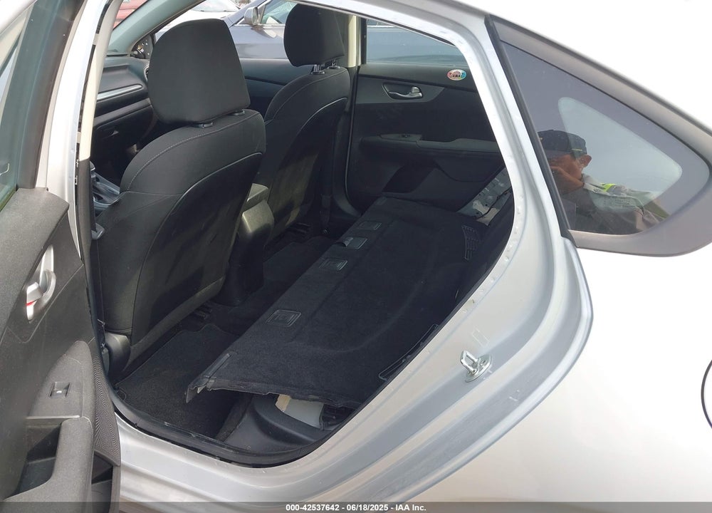 2021 KIA FORTE VIN: 3KPF24AD6ME377135
