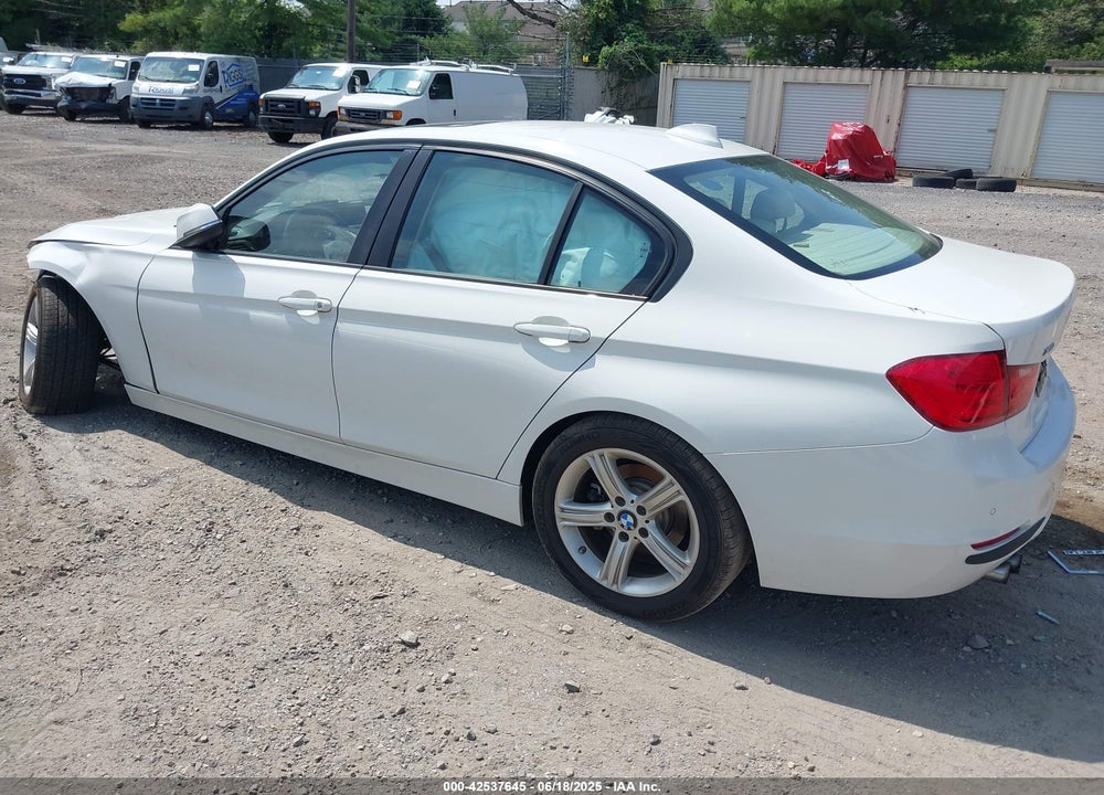 2015 BMW 3 SERIES VIN: WBA3B5G56FNS15848