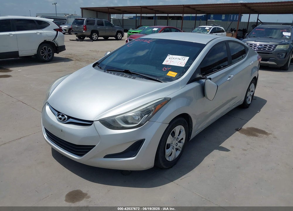 2016 HYUNDAI ELANTRA VIN: 5NPDH4AE4GH784479
