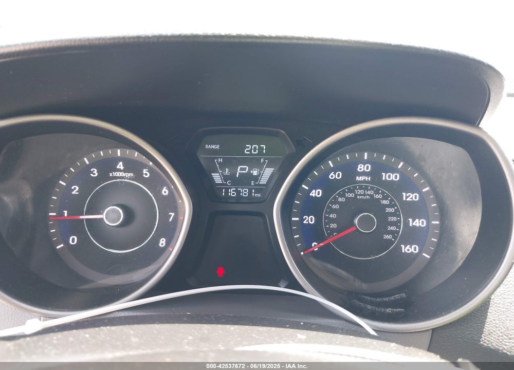 2016 HYUNDAI ELANTRA VIN: 5NPDH4AE4GH784479