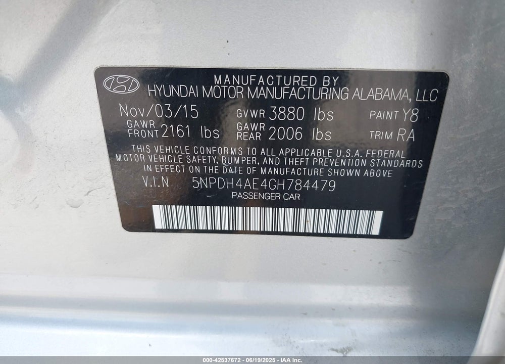 2016 HYUNDAI ELANTRA VIN: 5NPDH4AE4GH784479