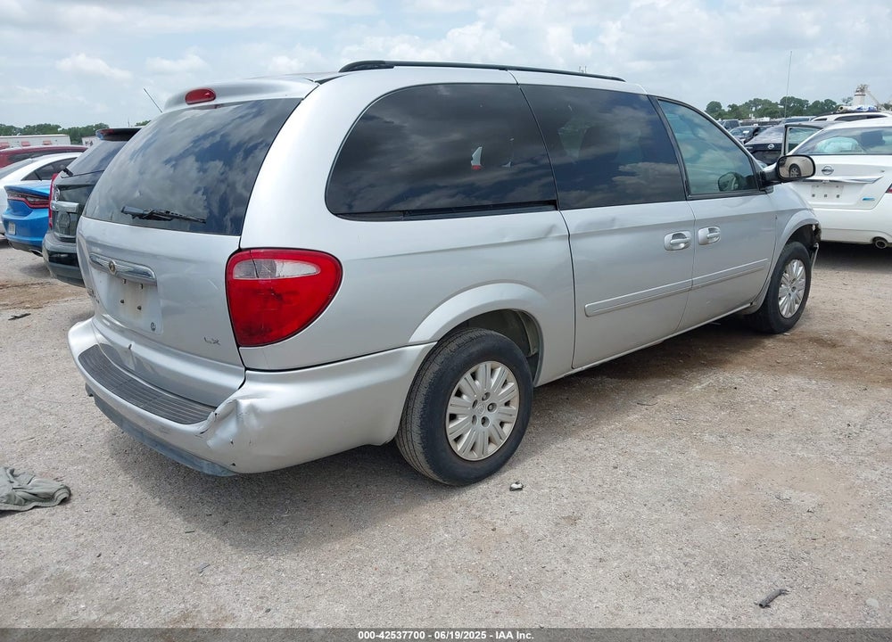 2006 CHRYSLER TOWN & COUNTRY LX VIN: 1A4GP44R56B751919