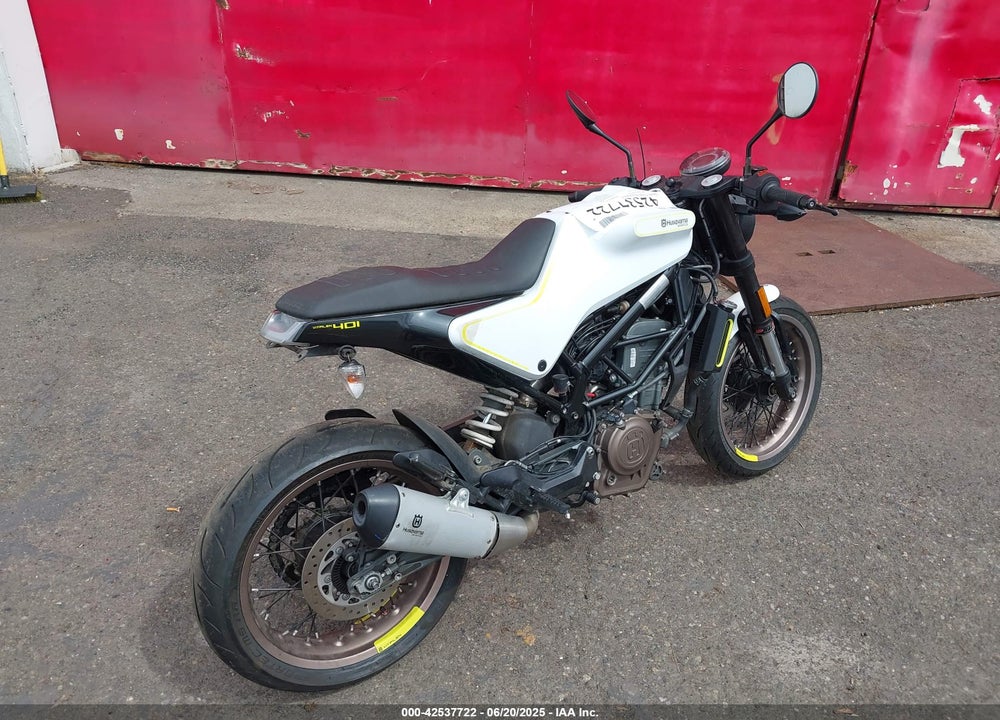 2018 HUSQVARNA VITPILEN 401 VIN: VBKUVJ400JM234831