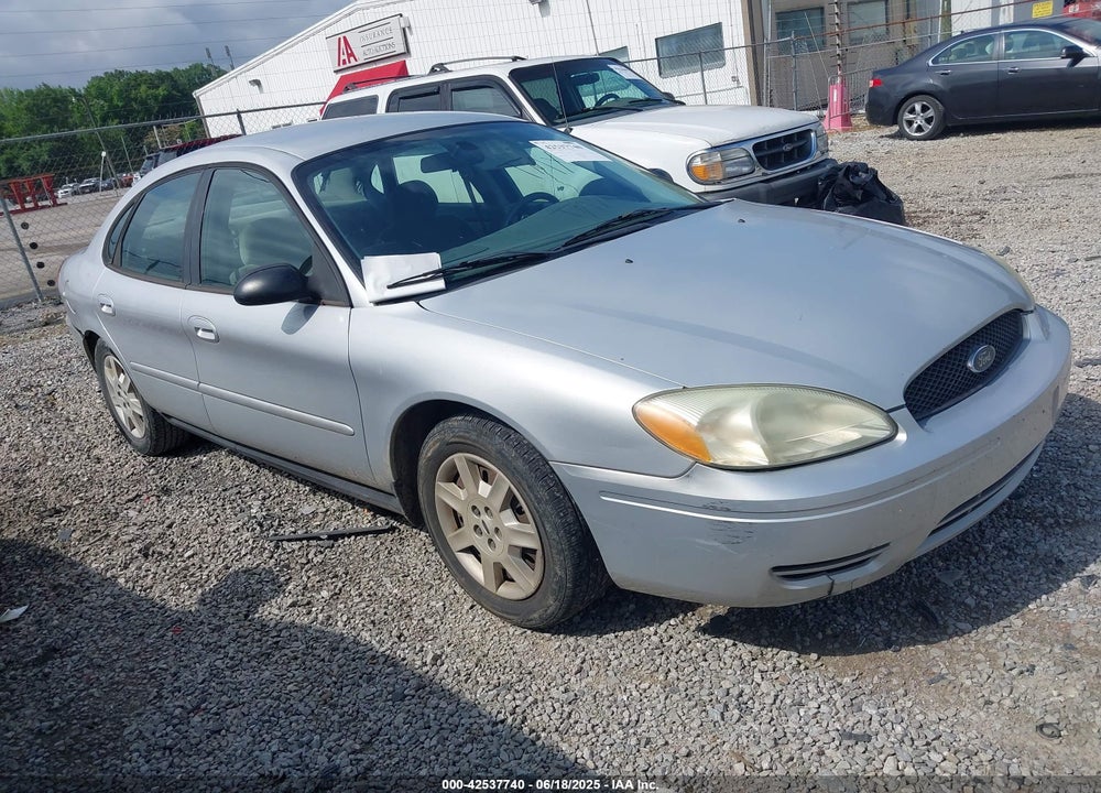 2007 FORD TAURUS SE VIN: 1FAFP53U87A186138