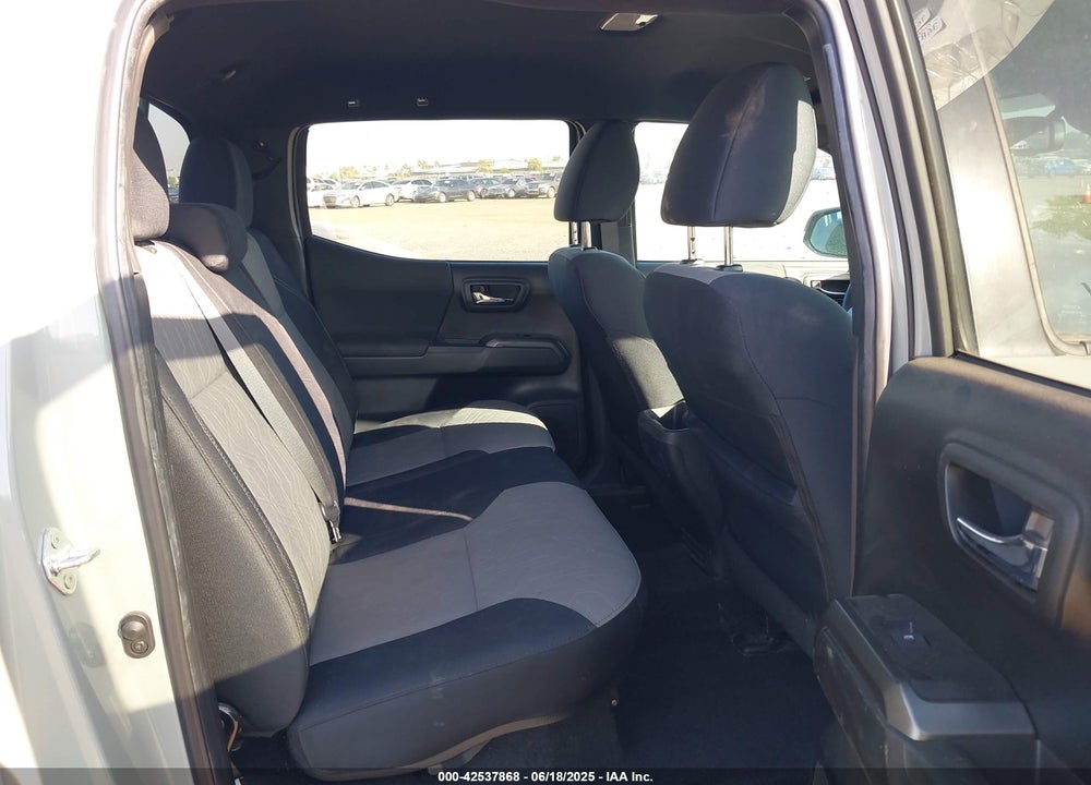 2022 TOYOTA TACOMA VIN: 3TMCZ5AN7NM501028