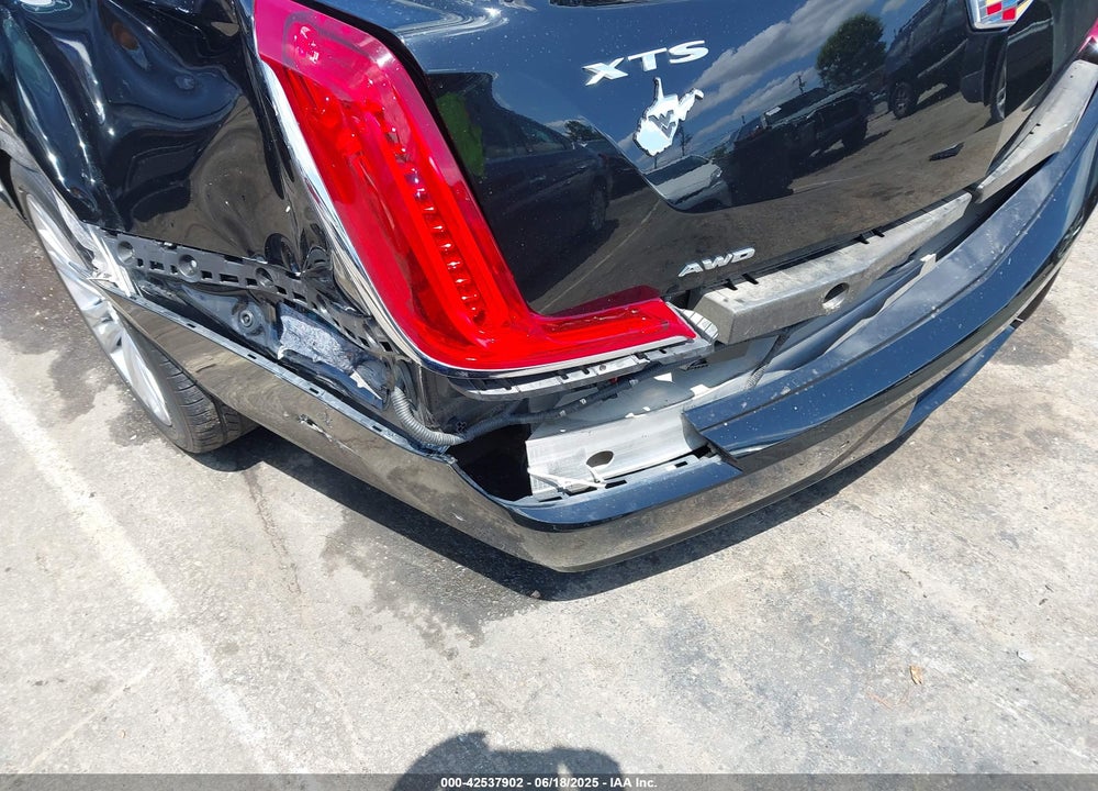 2018 CADILLAC XTS VIN: 2G61N5S3XJ9166157