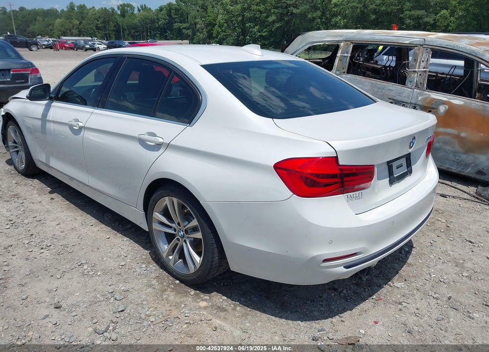2018 BMW 330I VIN: WBA8B9G55JNU98085