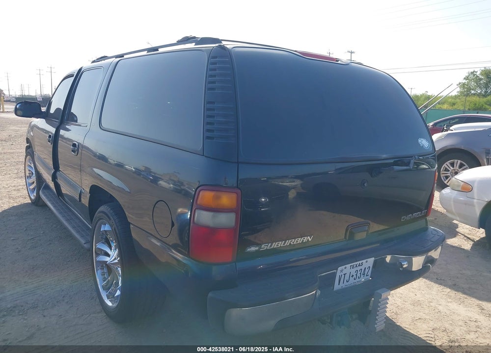 2001 CHEVROLET SUBURBAN 1500 LT VIN: 3GNEC16T81G216977
