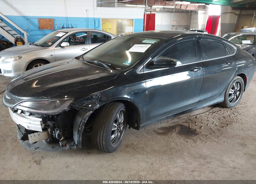2015 CHRYSLER 200 VIN: 1C3CCCAB7FN642821