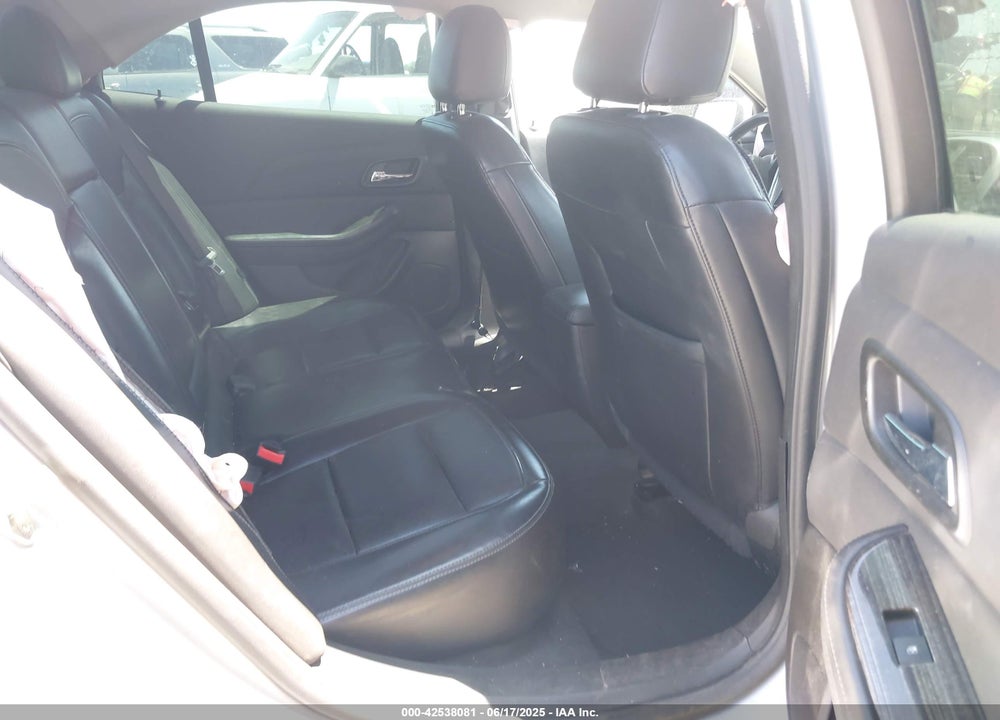 2014 CHEVROLET MALIBU VIN: 1G11H5SL2EF170004