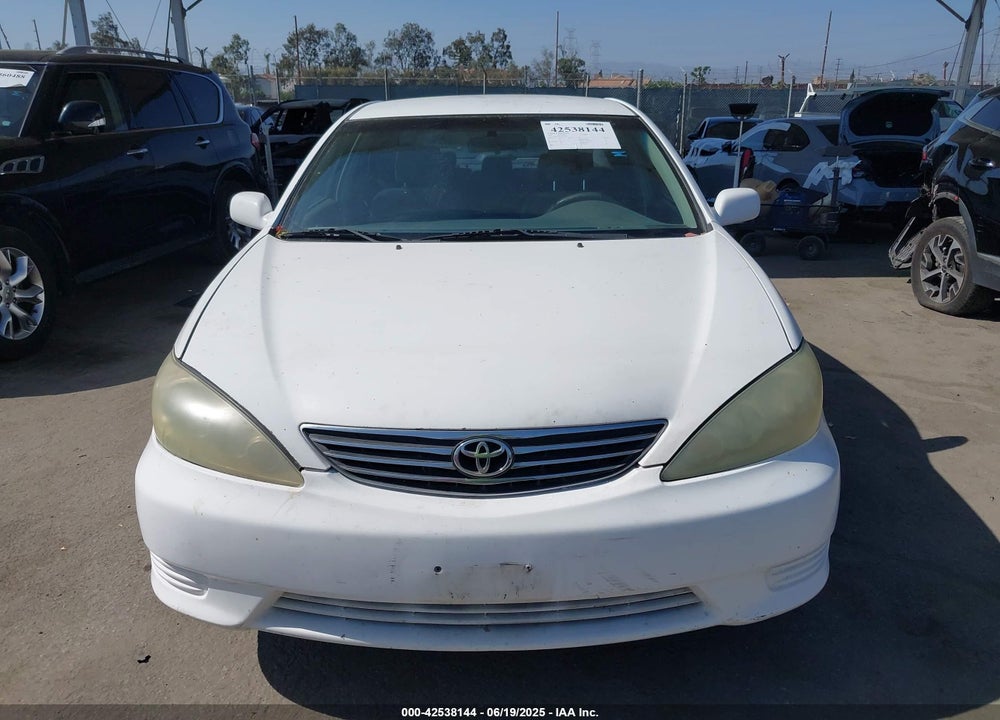 2005 TOYOTA CAMRY LE/SE/STD/XLE VIN: 4T1BE32K25U014651