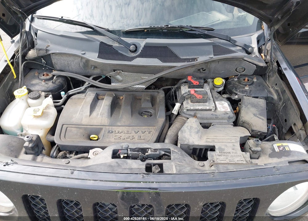2015 JEEP PATRIOT LATITUDE VIN: 1C4NJRFB1FD244810