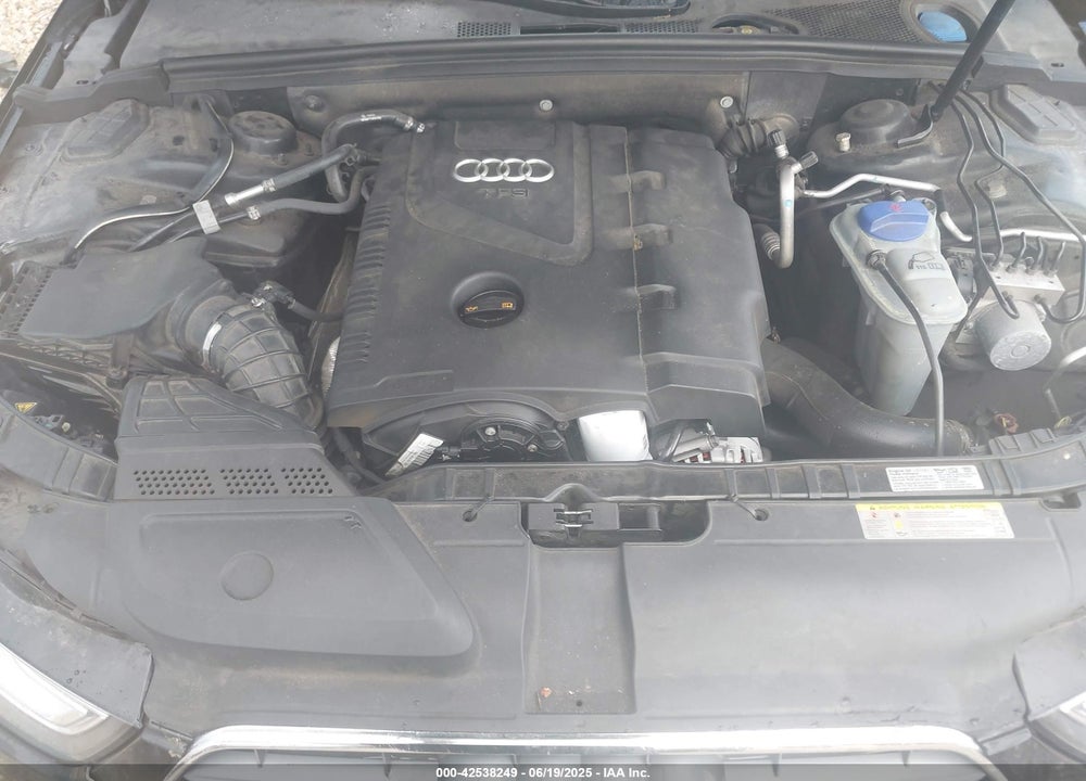 2013 AUDI A4 VIN: WAUAFAFL1DN042032