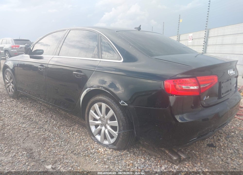 2013 AUDI A4 VIN: WAUAFAFL1DN042032