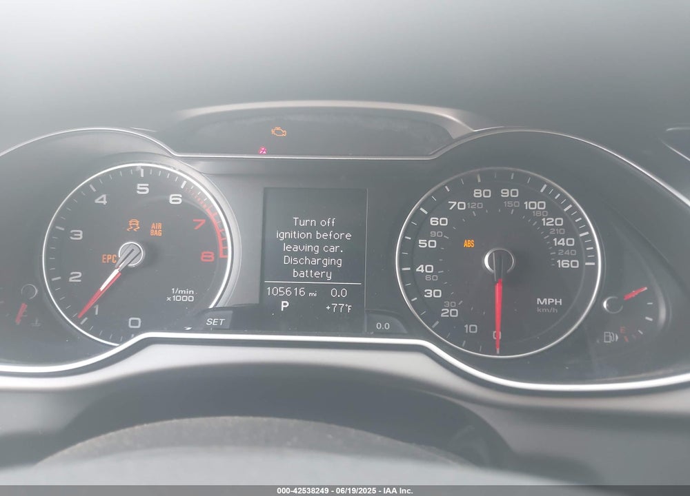 2013 AUDI A4 VIN: WAUAFAFL1DN042032