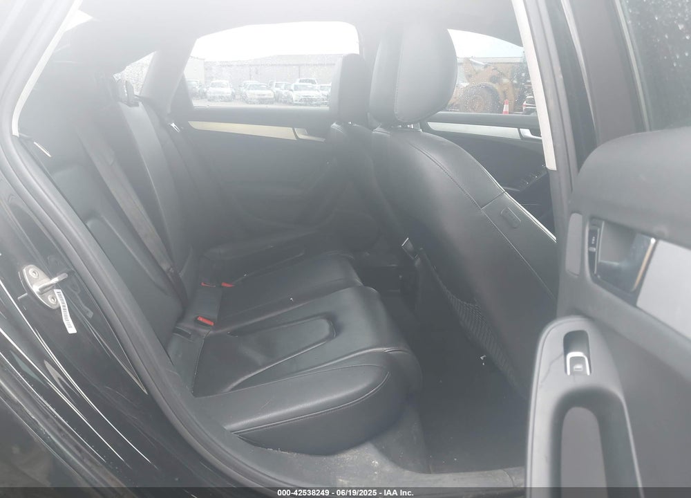 2013 AUDI A4 VIN: WAUAFAFL1DN042032