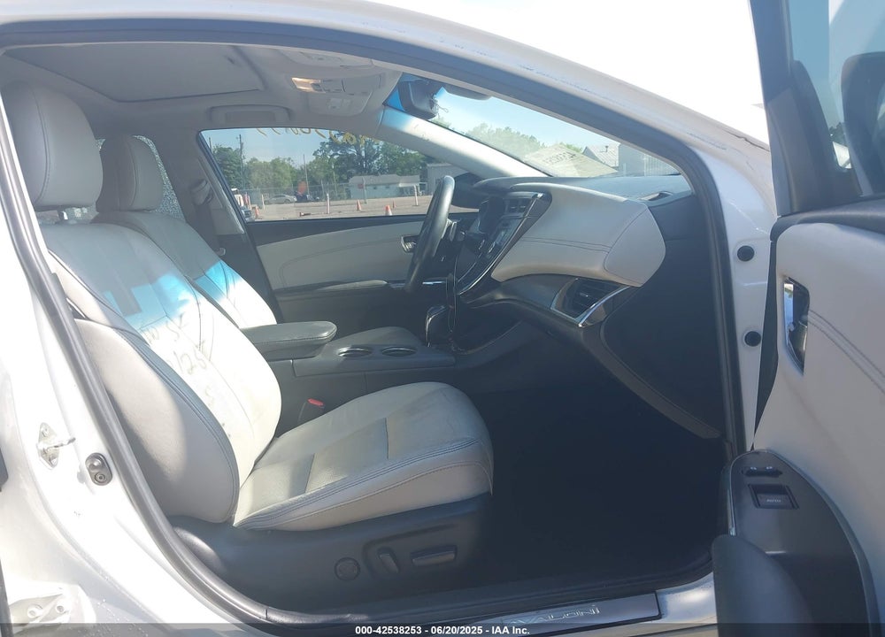 2016 TOYOTA AVALON VIN: 4T1BK1EB2GU223495
