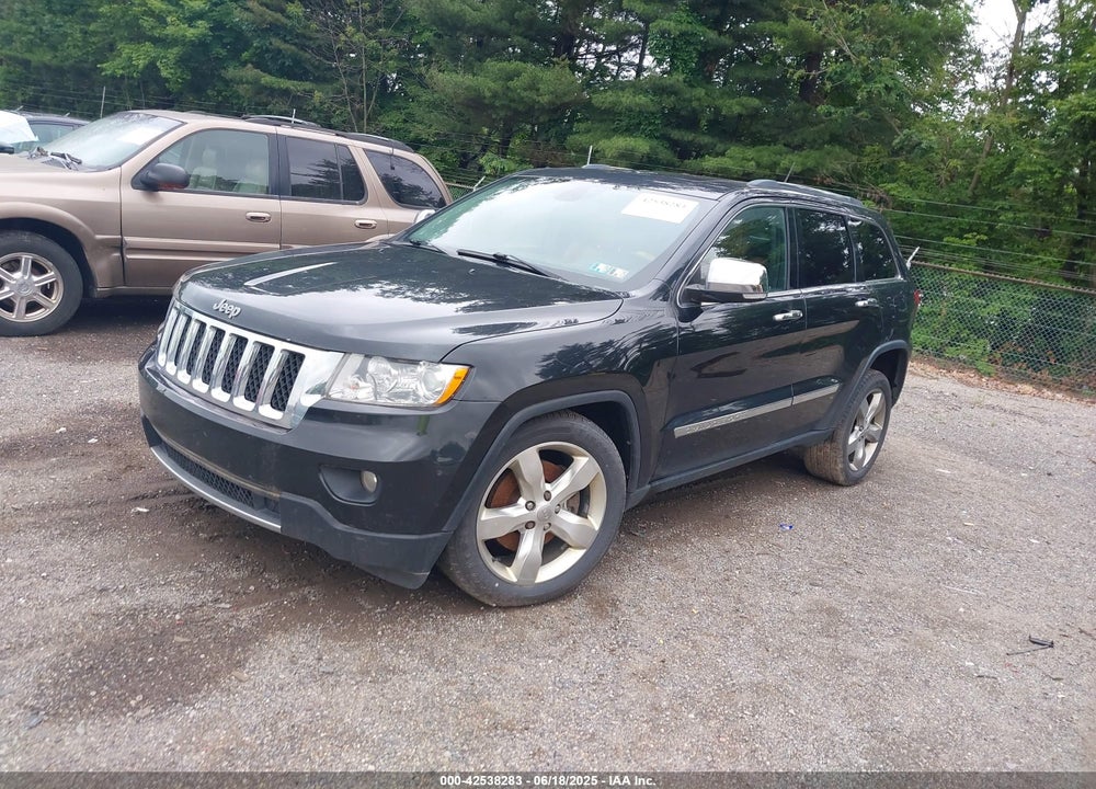 2013 JEEP GRAND CHEROKEE VIN: 1C4RJFCT2DC525689
