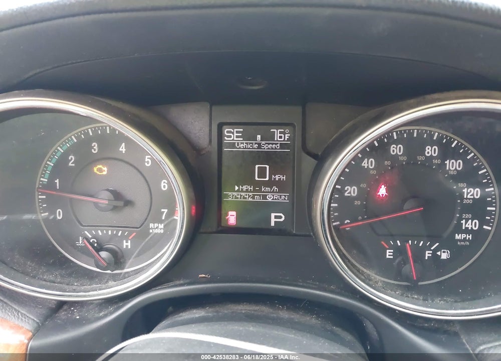 2013 JEEP GRAND CHEROKEE VIN: 1C4RJFCT2DC525689