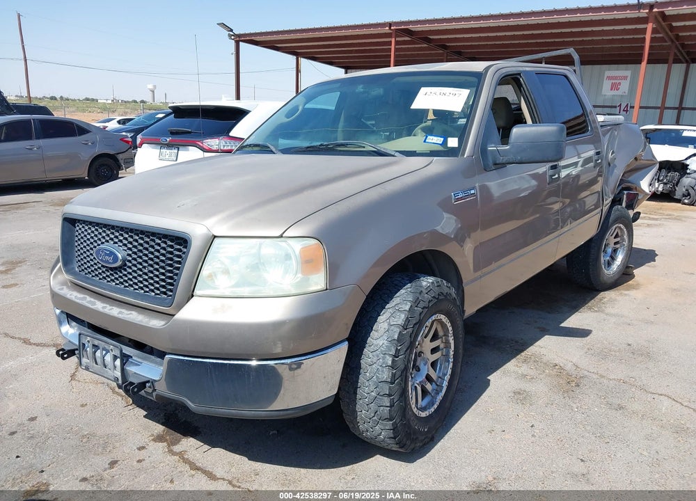 2005 FORD F-150 XLT VIN: 1FTRW12W75KD81998