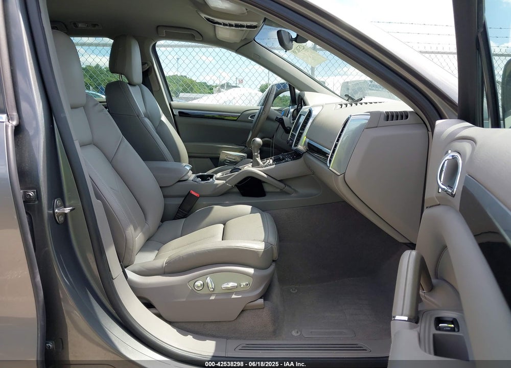 2014 PORSCHE CAYENNE PLATINUM EDITION VIN: WP1AA2A2XELA91523