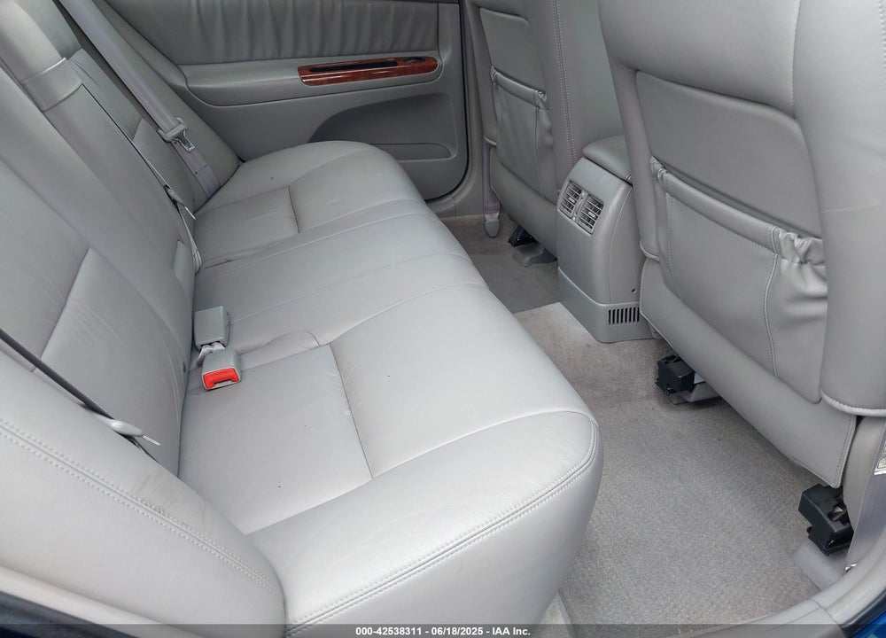 2006 TOYOTA CAMRY XLE V6 VIN: JTDBF30K560170034