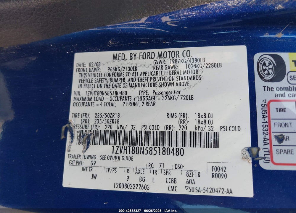 2008 FORD MUSTANG VIN: 1ZVHT80N585180480