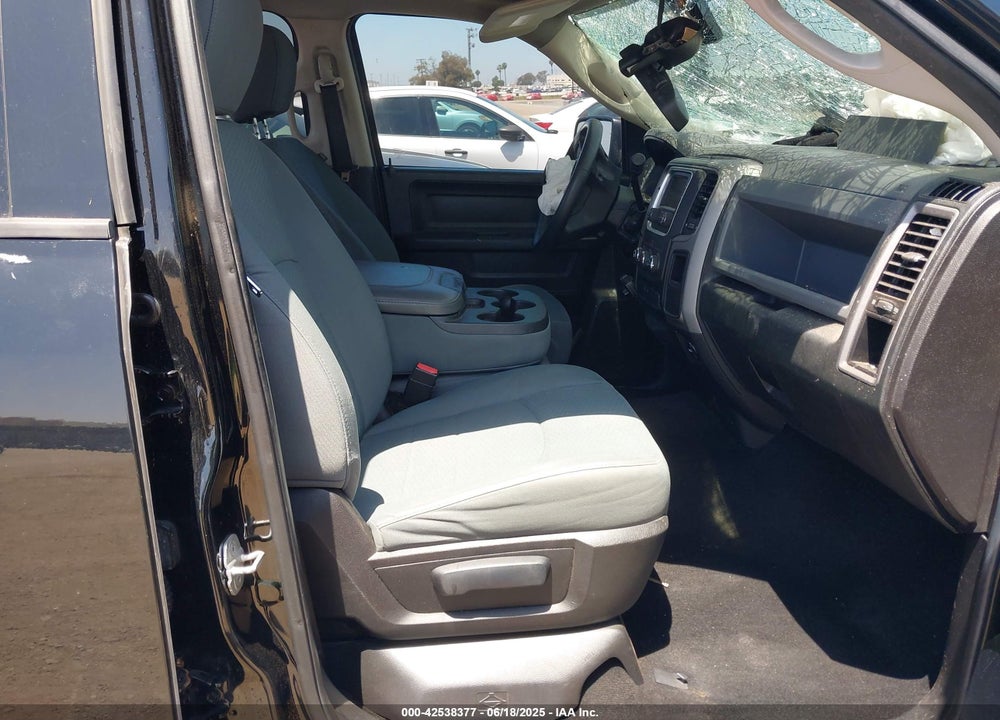 2014 RAM 1500 VIN: 1C6RR6KT9ES165068