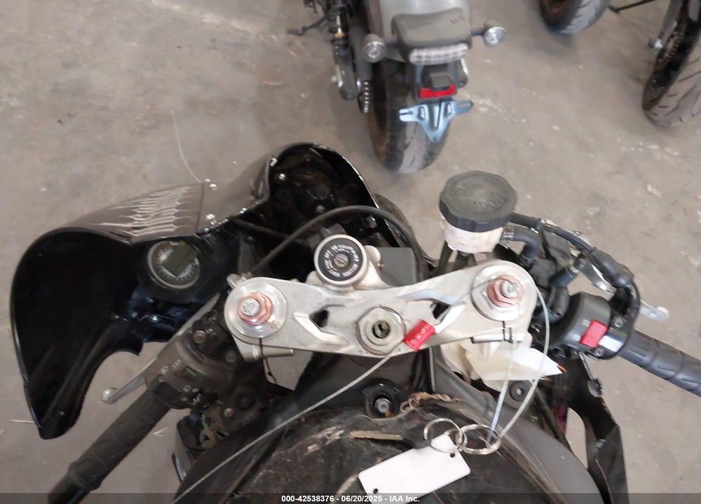 2006 KAWASAKI ZX636 VIN: JKBZXJD136A002488