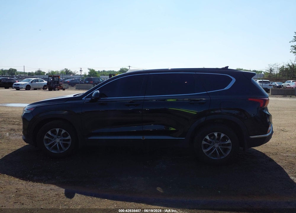 2019 HYUNDAI SANTA FE VIN: 5NMS33AD9KH104394