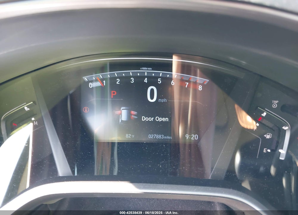2019 HONDA CR-V VIN: 2HKRW1H84KH503106