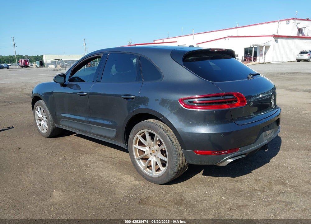 2017 PORSCHE MACAN VIN: WP1AA2A57HLB08180