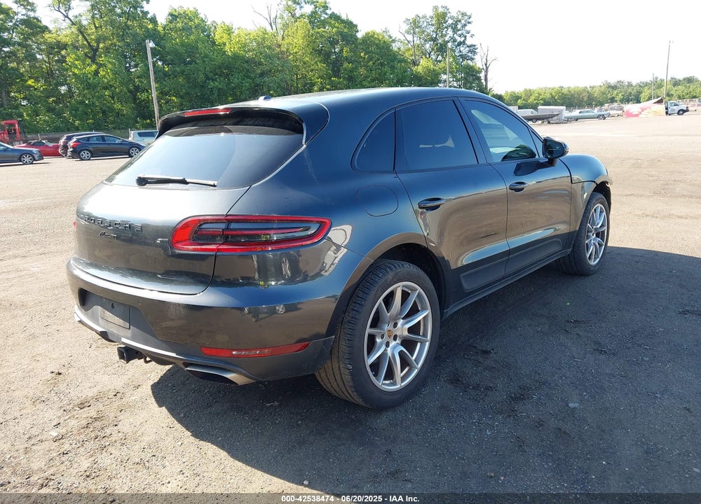 2017 PORSCHE MACAN VIN: WP1AA2A57HLB08180
