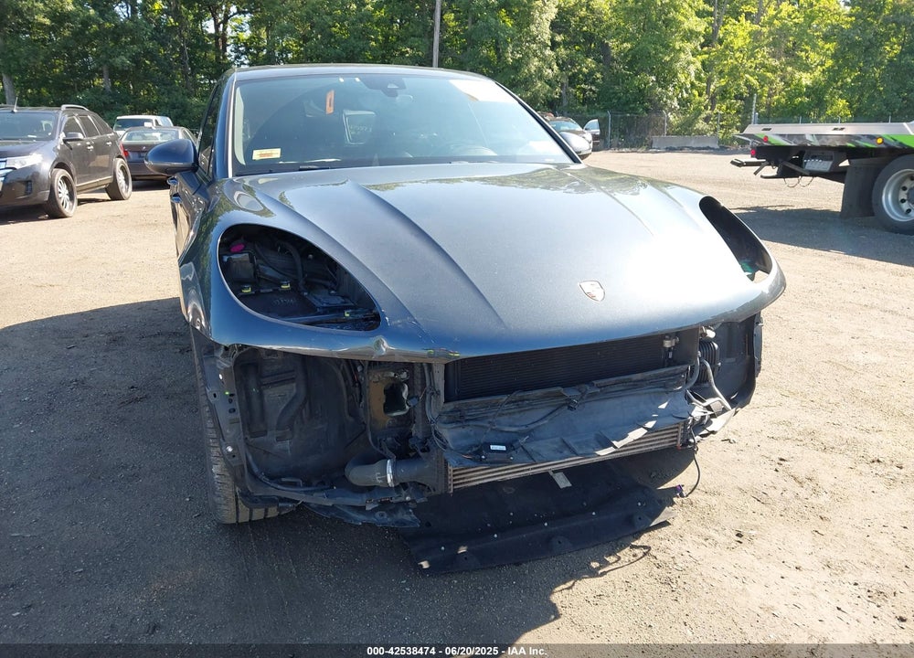 2017 PORSCHE MACAN VIN: WP1AA2A57HLB08180