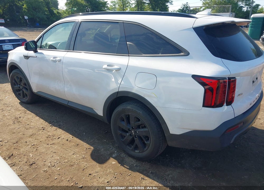 2021 KIA SORENTO VIN: 5XYRLDLC7MG006230